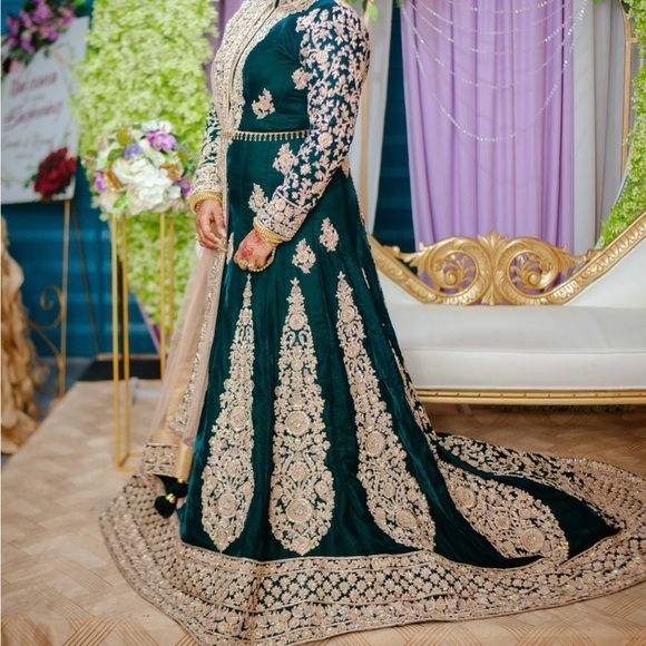 Armaan Couture Dresses & Skirts - Embroidered Green Bridal Anarkali Dress with Gold Detailing